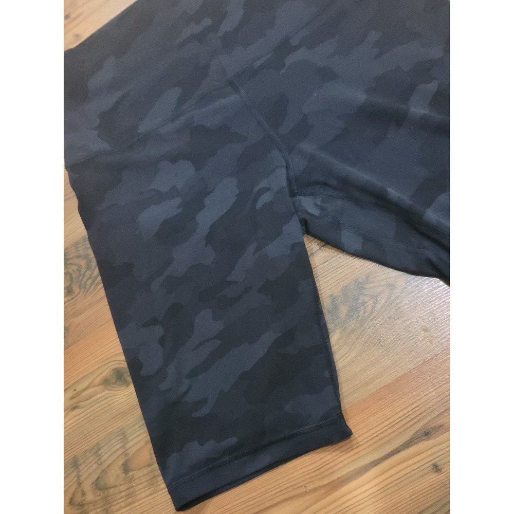 Lululemon Align Super High Rise Short 10 Heritage 365 Camo Deep Coal Stretch - Picture 2 of 5